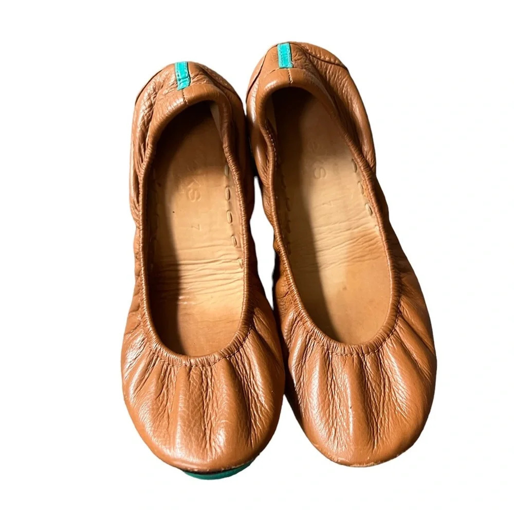 Tieks Tan Flats, size 7